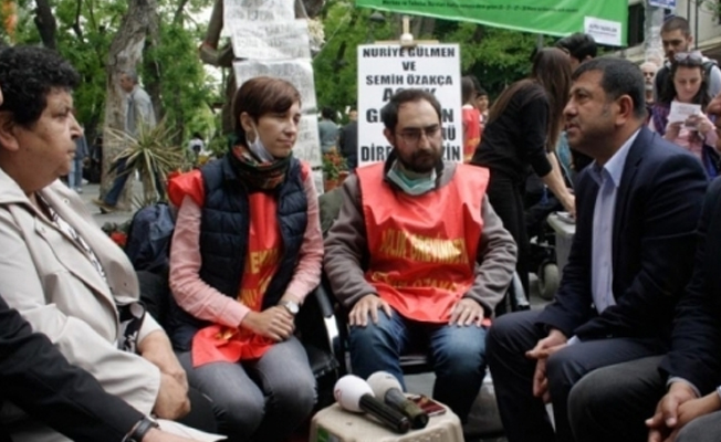 CHP'li vekillerden açlık grevindeki akademisyenlere ziyaret