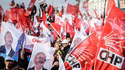 CHP'nin resmi hesabından AKP'nin videosuna flaş yanıt
