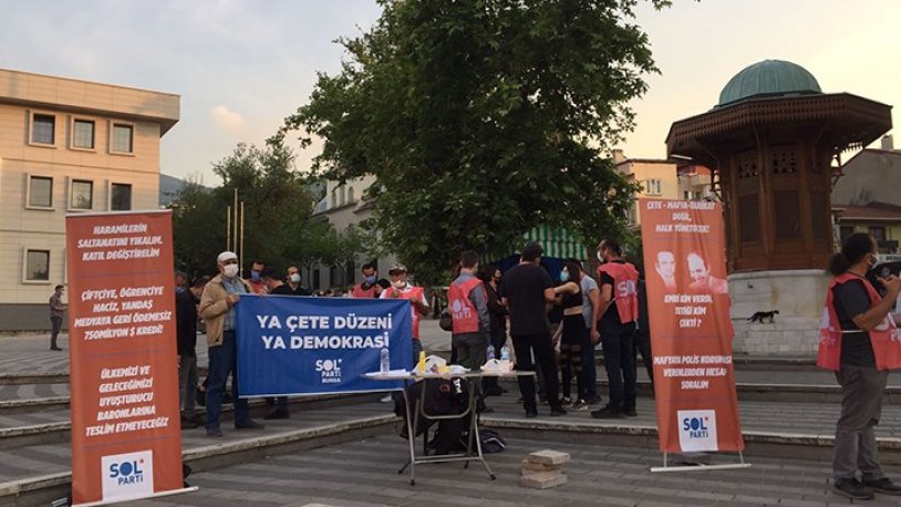 SOL Parti'nin broşürlerine el konuldu