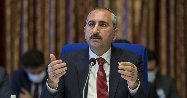 Adalet Bakanı Abdulhamit Gül'ün zor anları