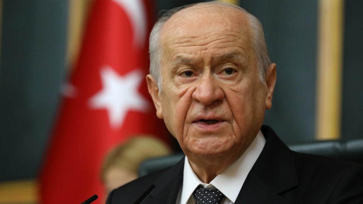 Bahçeli'nin korktuğu oldu... MHP'de ilk çatlak ses kimin?
