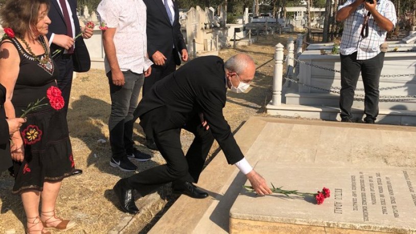 Kılıçdaroğlu öldürülen gazeteci Kutlu Adalı'nın mezarını ziyaret etti