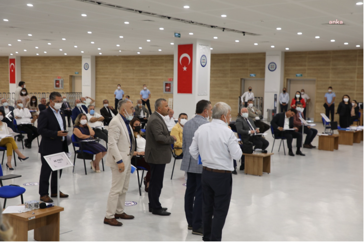 Belediye meclisinde Atatürk'e hakaret eden imam kınandı: AKP ve MHP grubu salonu terk etti