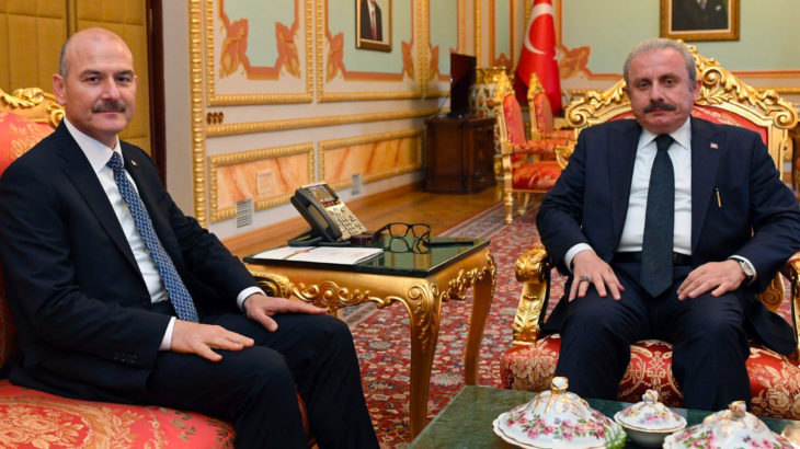 Soylu ve Şentop görüşmesi sonrası çarpıcı iddia: Süleyman Soylu mafyadan para alan siyasetçinin kim olduğunu söyledi mi?
