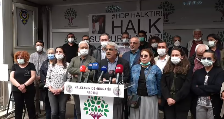 Mithat Sancar'dan açıklama: "Yargı ve siyaset yoluyla bizimle baş edemeyenler şimdi silahlı katillerini devreye sokmuştur"