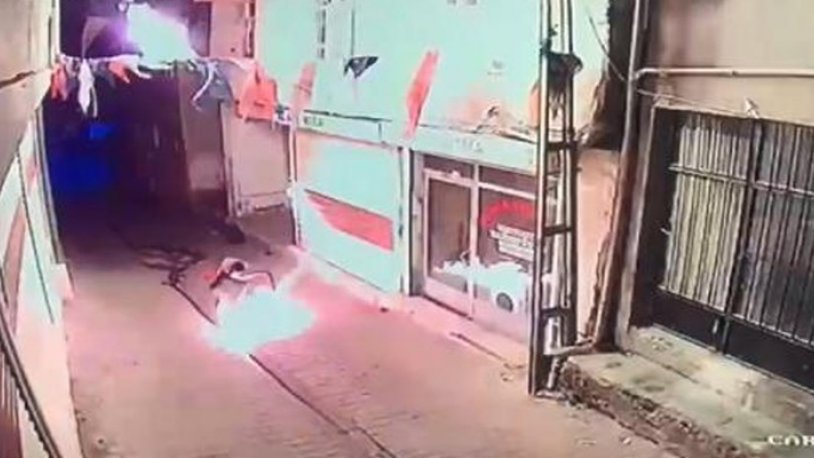 AKP ilçe binasına panik yaratan molotoflu saldırı!