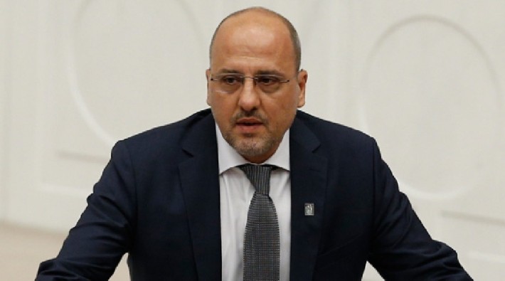 Veyis Ateş ve Sezgin Baran Korkmaz'a ait telefon görüşmesini yayımlayan Ahmet Şık açıklama yaptı