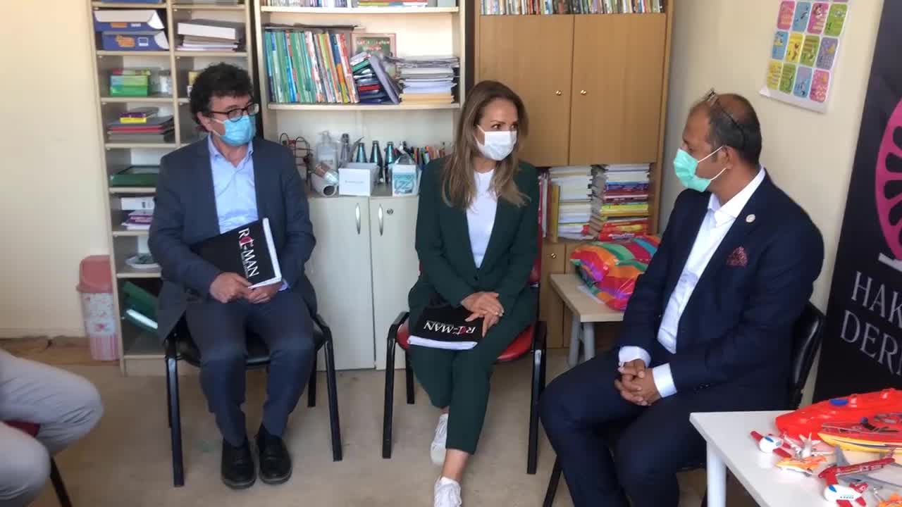 CHP'li Nazlıaka ve Taşkın'dan Roman Hakları Derneği’ne ziyaret
