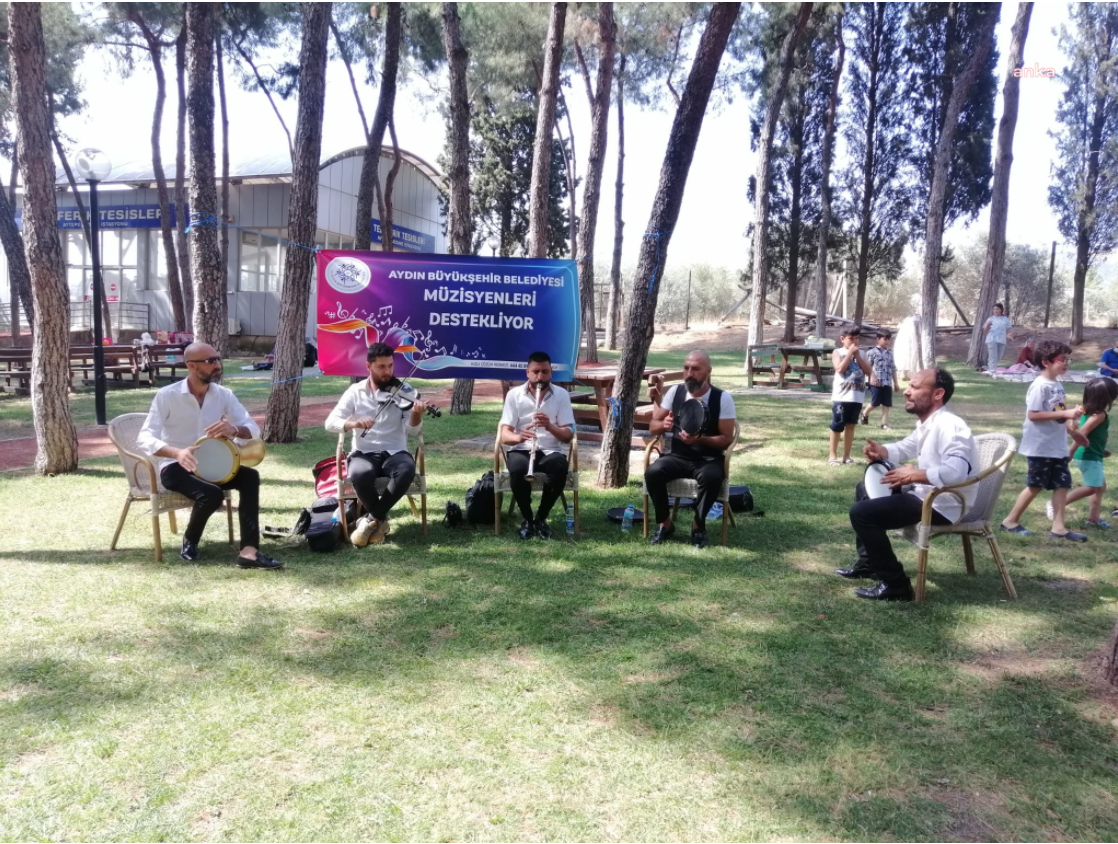 Aydın Büyükşehir Belediye Başkanı Çerçioğlu, "Aydınlılar sanattan, Aydınlı sanatçılar da dinleyicilerinden uzak kalmayacak"