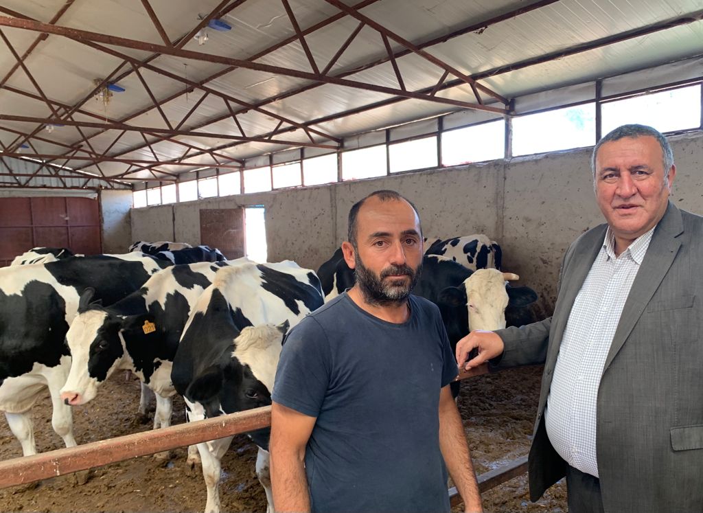 CHP'li Ömer Fethi Gürer: "AKP'nin iş bilmezliği sorunları katlıyor"