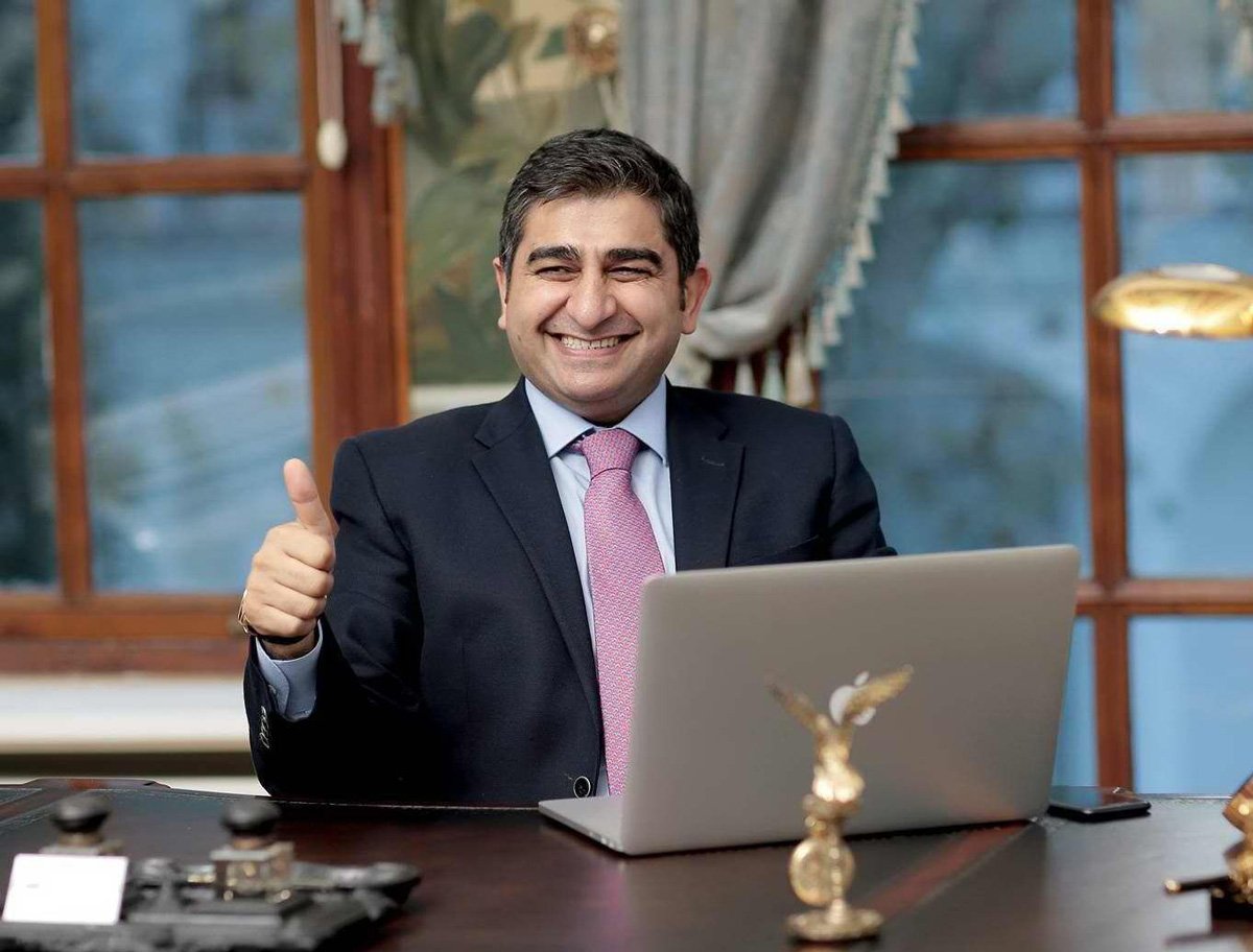 Sezgin Baran Korkmaz istediği kişilerin Whatsapp yazışmalarını nasıl okuyabiliyordu?