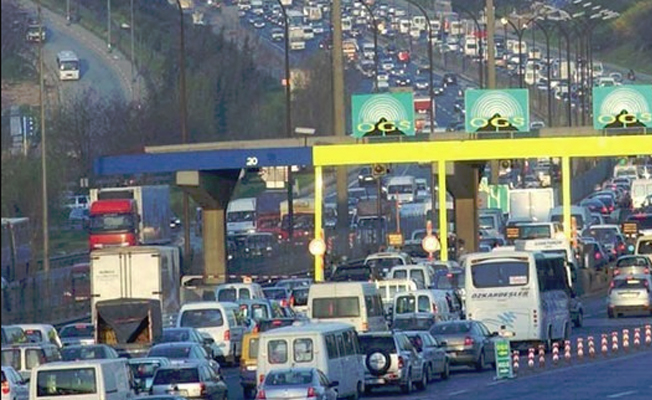 'Milli bayramlarda köprü, otoyol ve toplu taşıma ücretsiz olsun'