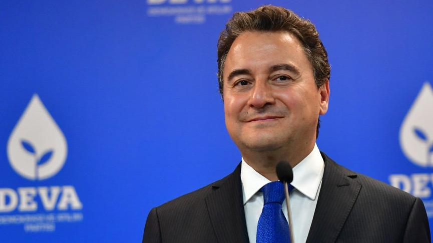 Babacan: "Şatafatlı harcamaları kesmesi gereken, bütçesini küçültmesi gereken ilk kurum Cumhurbaşkanlığı'dır"