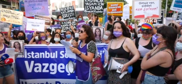 Kadınlar İstanbul Sözleşmesi için Ankara'da eylemdeydi: "Bizler en meşru hakkımız olan yaşam hakkımızı savunuyoruz"