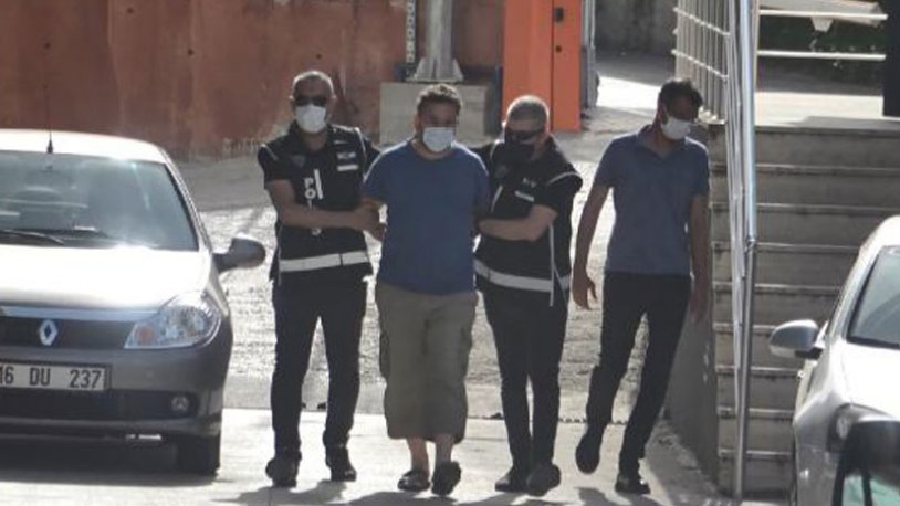 Sedat Peker videolarını yorumlayan gazeteci gözaltında!