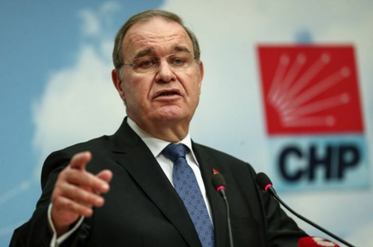 Faik Öztrak: "10 milyon işsiz varken Saray'ın yanaşmaları üç-beş ayrı yerden..."