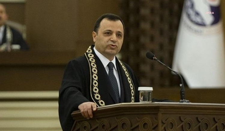 AYM Başkanı Arslan'dan 'Cumhurbaşkanı'nın görev süresi' uyarısı