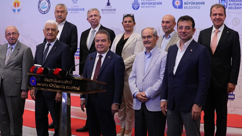 11 büyükşehir belediye başkanı bir arada!