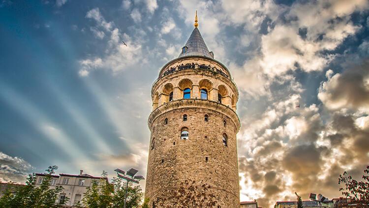 İBB'nin elinden alınıp Kültür ve Turizm Bakanlığı'na devredilmişti... Galata Kulesi’nin giriş ücretlerine pes dedirten zam!