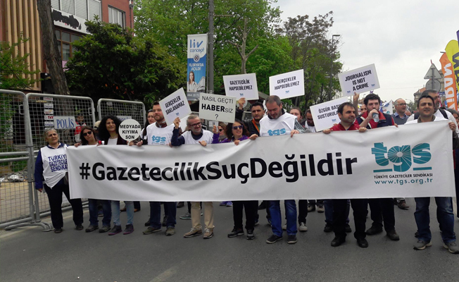 '12 gününde gazetecilik konusunda 15 hak ihlali yaşandı'
