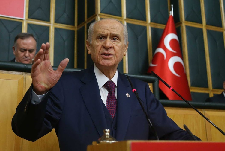 Bahçeli: "İçi boşaltılmış, boyası dökülmüş bir demokrasi kuşatması altındayız"