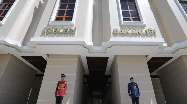 İçişleri Bakanlığı, ülke genelinde eş zamanlı “Türkiye Güven Huzur Uygulaması” gerçekleştirdi
