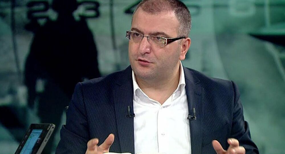 Cem Küçük'ten yine şaşırtan çıkış! "Meral Hanım Tayyip Bey'i yenerse..."
