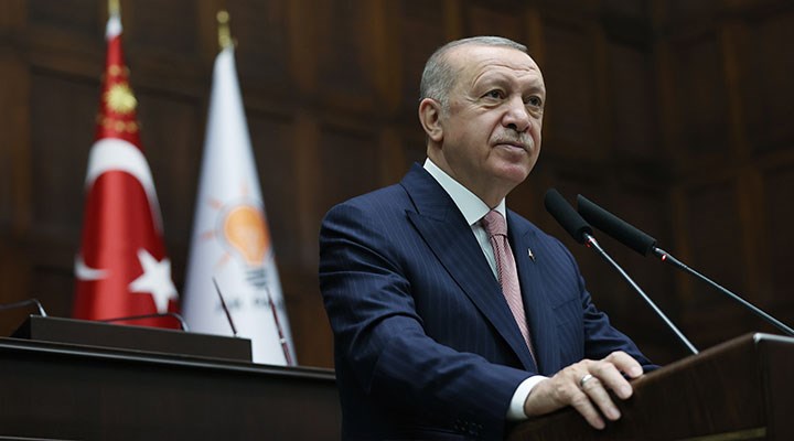 Erdoğan'dan şok açıklamalar! "Siyasi hırsızlık, hizmet hırsızlığı daha da kötüdür"