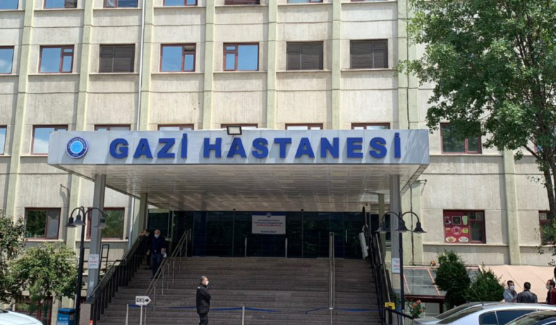 Gazi Hastanesi müdürüne bıçaklı saldırı!