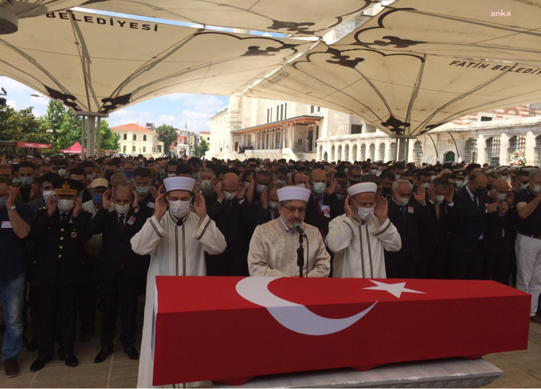 Şehit olan Hakkari Emniyet Müdür Yardımcısı Hasan Cevher son yolculuğuna uğurlandı