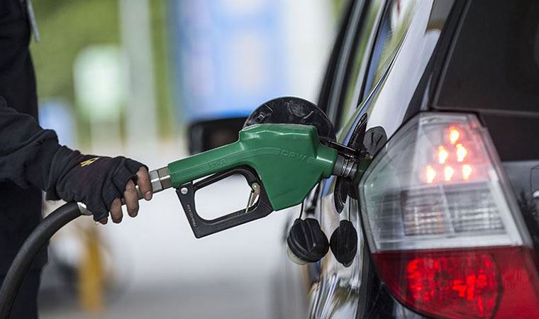 Benzine 17 kuruş zam