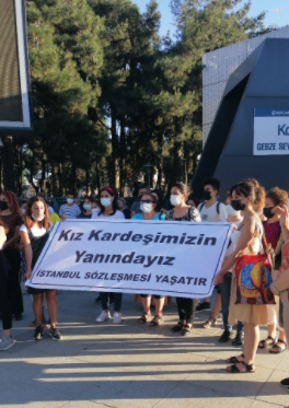 Gebzeli kadınlar 17 yaşındaki Ayşegül A. için eylem yaptı