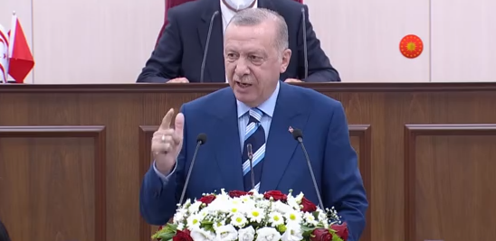 Erdoğan KKTC'de müjdeyi açıkladı: "Her şeyiyle şöyle muhteşem, ihtişamlı bir parlamento binamız olsun''