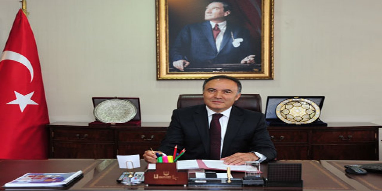 Kuzeni vefat eden eski vali, sağlık sistemine böyle isyan etti: Sistem ölüme terk etti