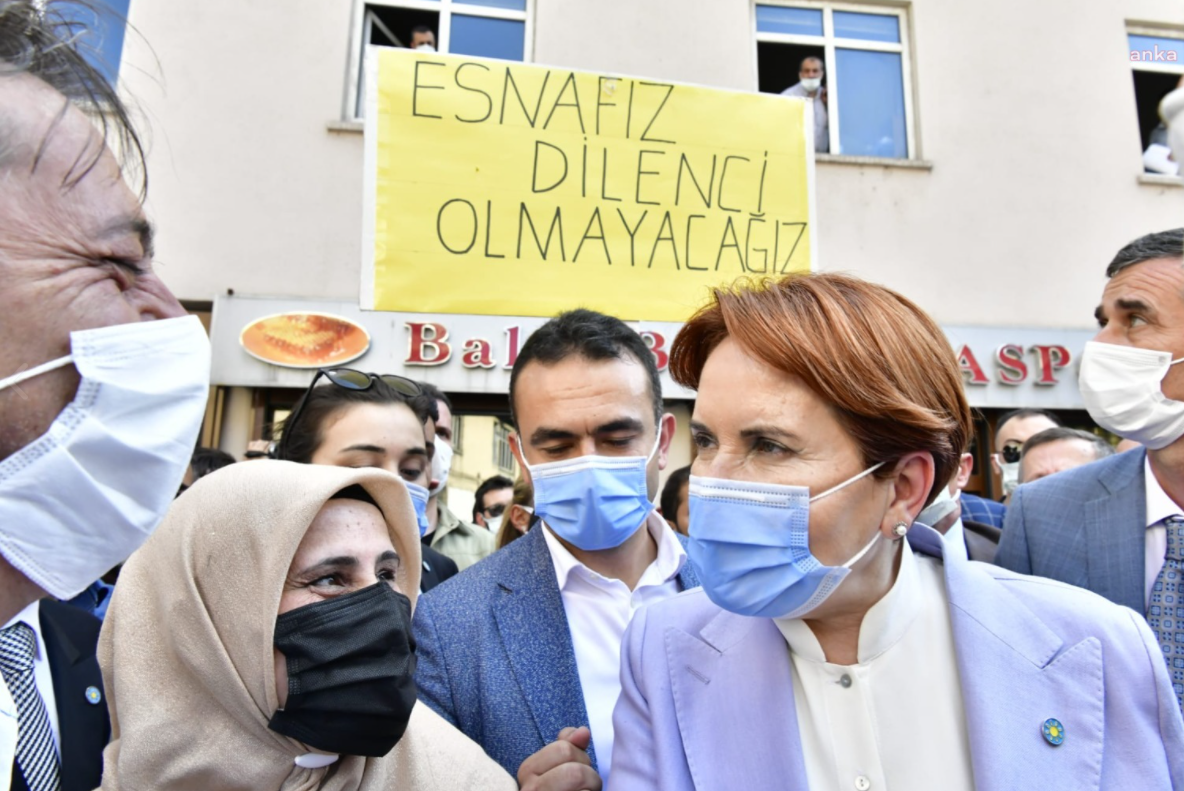Esnaf Meral Akşener'e dert yandı: "Bitlis’i iki üç tane çete yönetiyor"