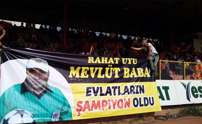 'Rahat uyu Mevlüt Baba, evlatların şampiyon oldu'