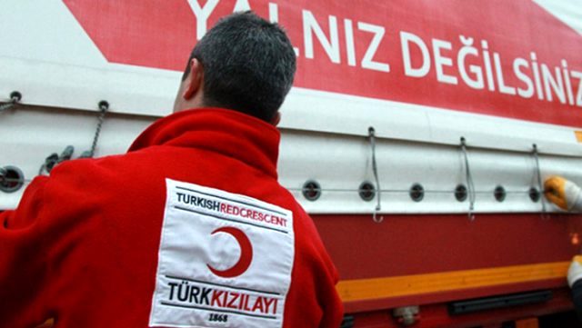 Yangınları fırsat bilen Kızılay'dan tepki çeken mesaj!