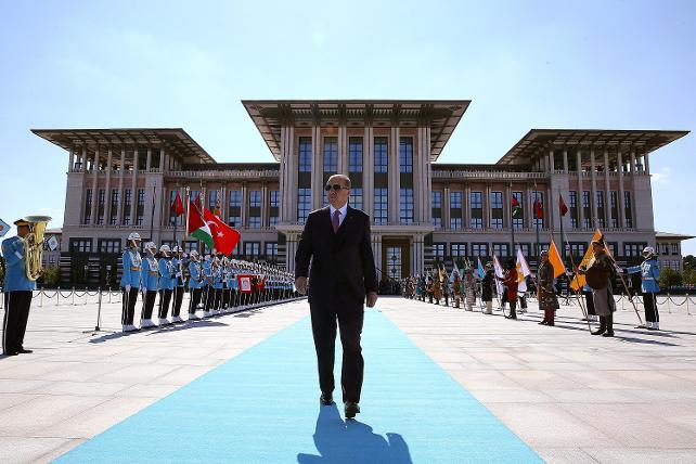AKP'de olay yaratacak yazı: IBANoğulları devleti!
