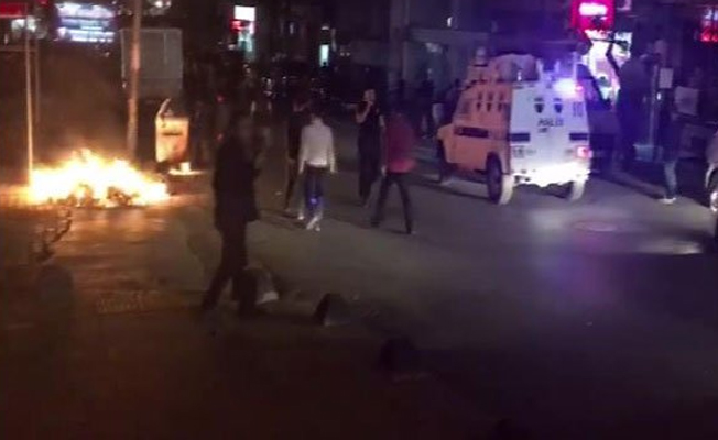 Sultangazi karıştı; polis TOMA ile müdahale ediyor