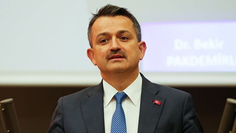Bakan Pakdemirli: "Van'da sel felaketi yaşayan yetiştiricilerimizin yanındayız"