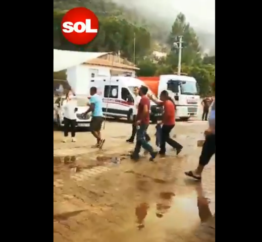 Yurttaşlar tepki gösterdi! TRT ekibi 'Hisarönü kurtuldu' diye haber yapmıştı
