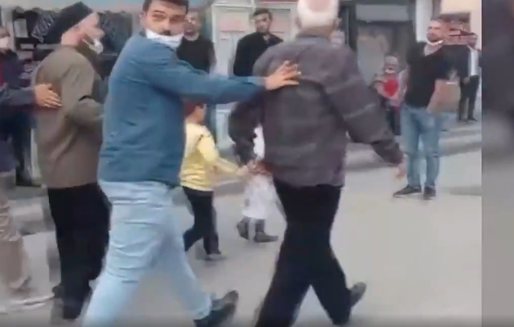 Erdoğan 'bunlar daha iyi günler' demişti... Akşener'e Sivas'ta saldırı girişiminde bulunuldu