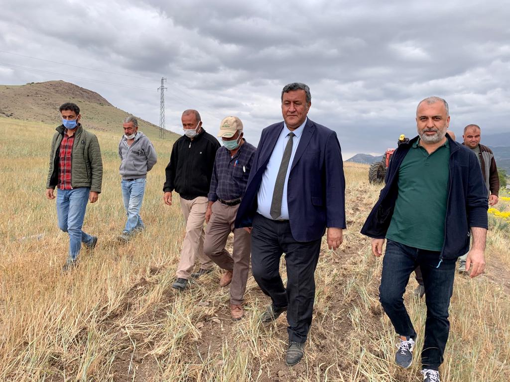 CHP'li Gürer: “Çiftçiyi kuraklıktan sonra alacaklılar da yakıyor”