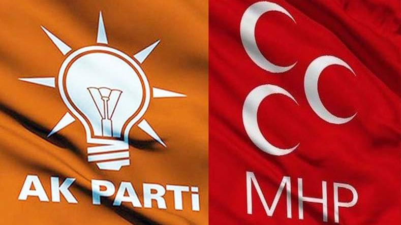 Saray İttifakı'nda peş peşe istifalar!