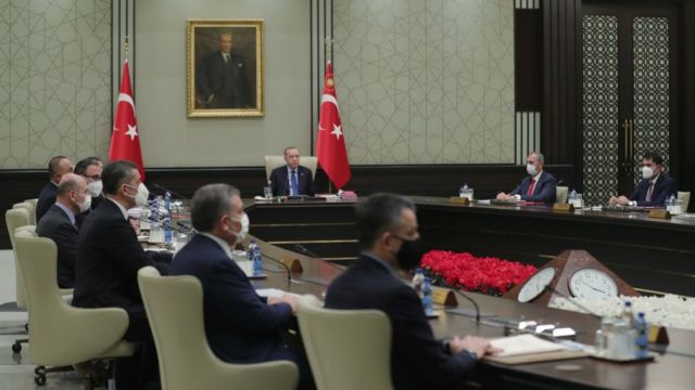 En başarılı ve en başarısız bakanlar
