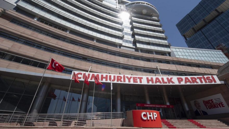 Eski Bakan Erdoğan Bayraktar'ın açıklamalarına CHP'den ilk yorum!