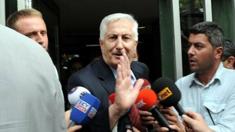 Emekli Orgeneral Çevik Bir hastaneye kaldırıldı