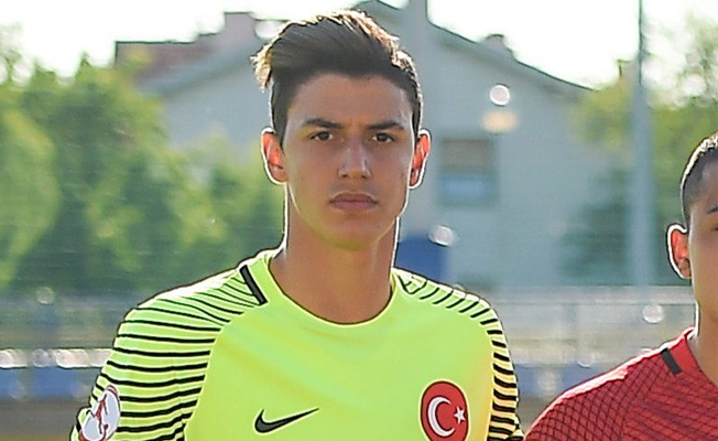 Manchester City’den 16 yaşındaki Türk futbolcuya 9 milyon