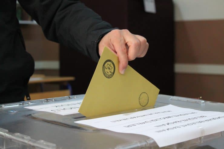 Son seçim anketinden bomba sonuçlar