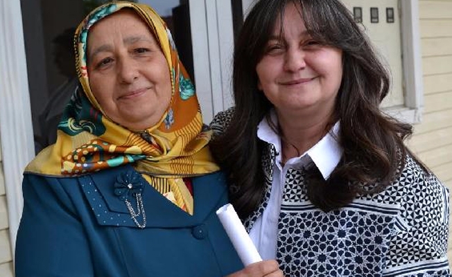 Azmetti, 51 yaşında okuma yazma öğrendi!